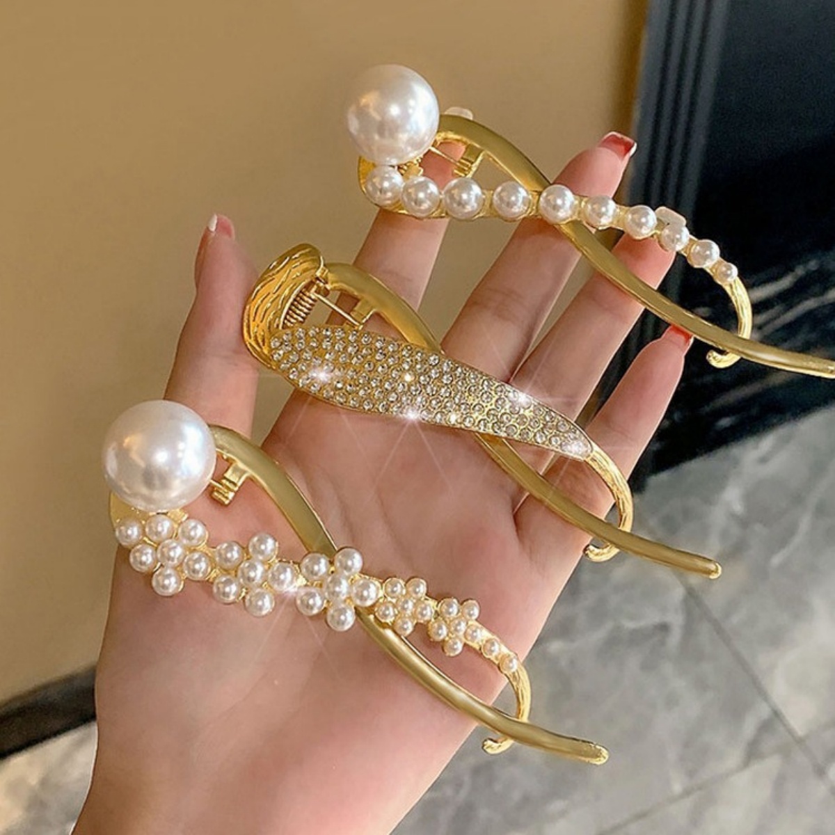 Elegant Glitter Pearl Hair Cli - Lifestyle In Korean recensie en prijs